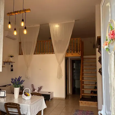 Irene's House 度假居 *